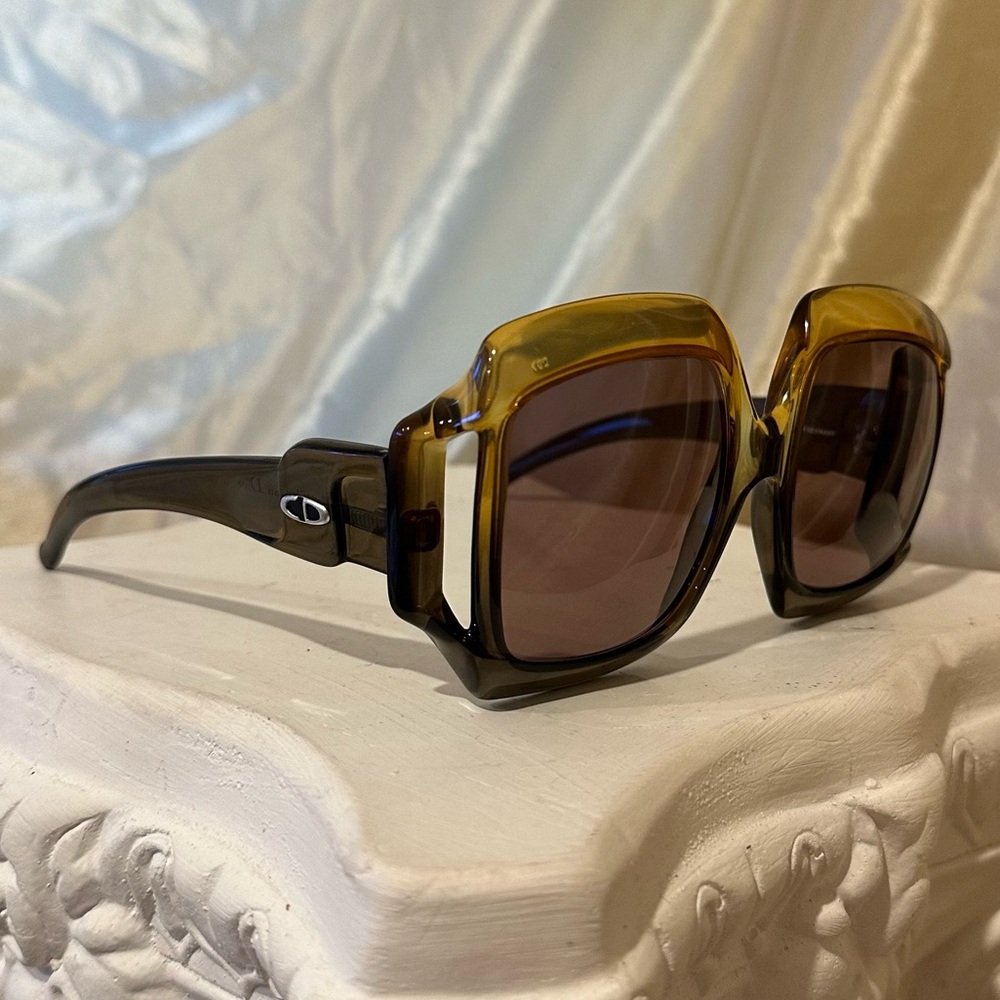 Christian Dior Oversized 70’s RARE Vintage Sunglasses - Picture 4 of 12